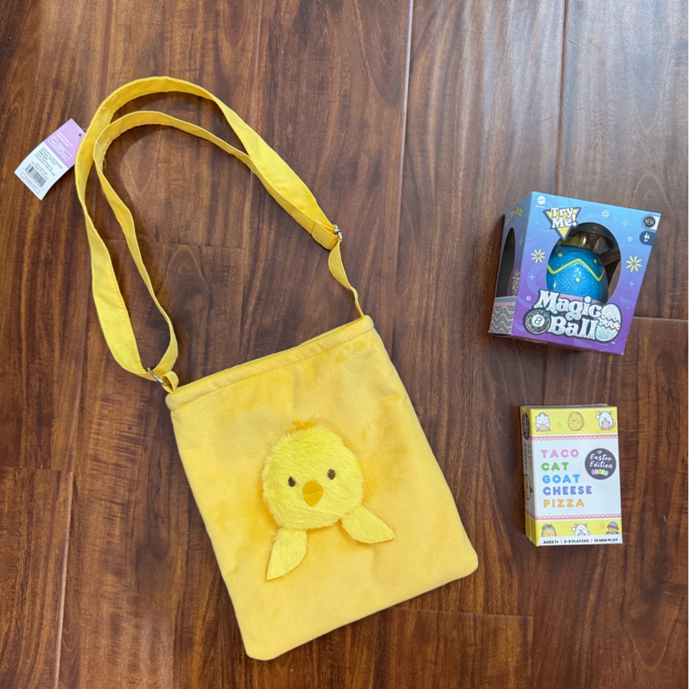 NEW Spritz Chick Crossbody Purse Bag, Egg Magic Eight Ball & Game